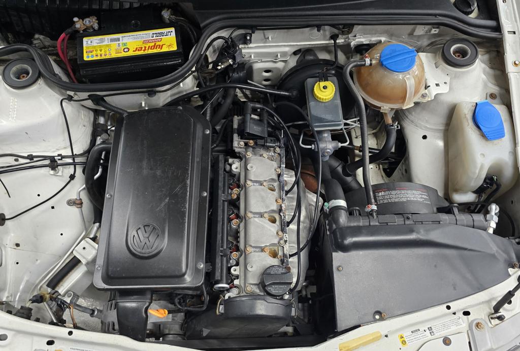 VOLKSWAGEN Gol - Foto