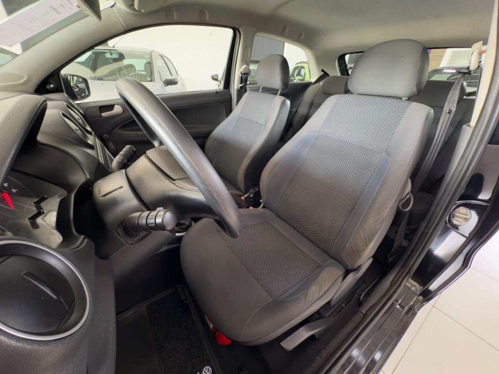 VOLKSWAGEN Gol - Foto