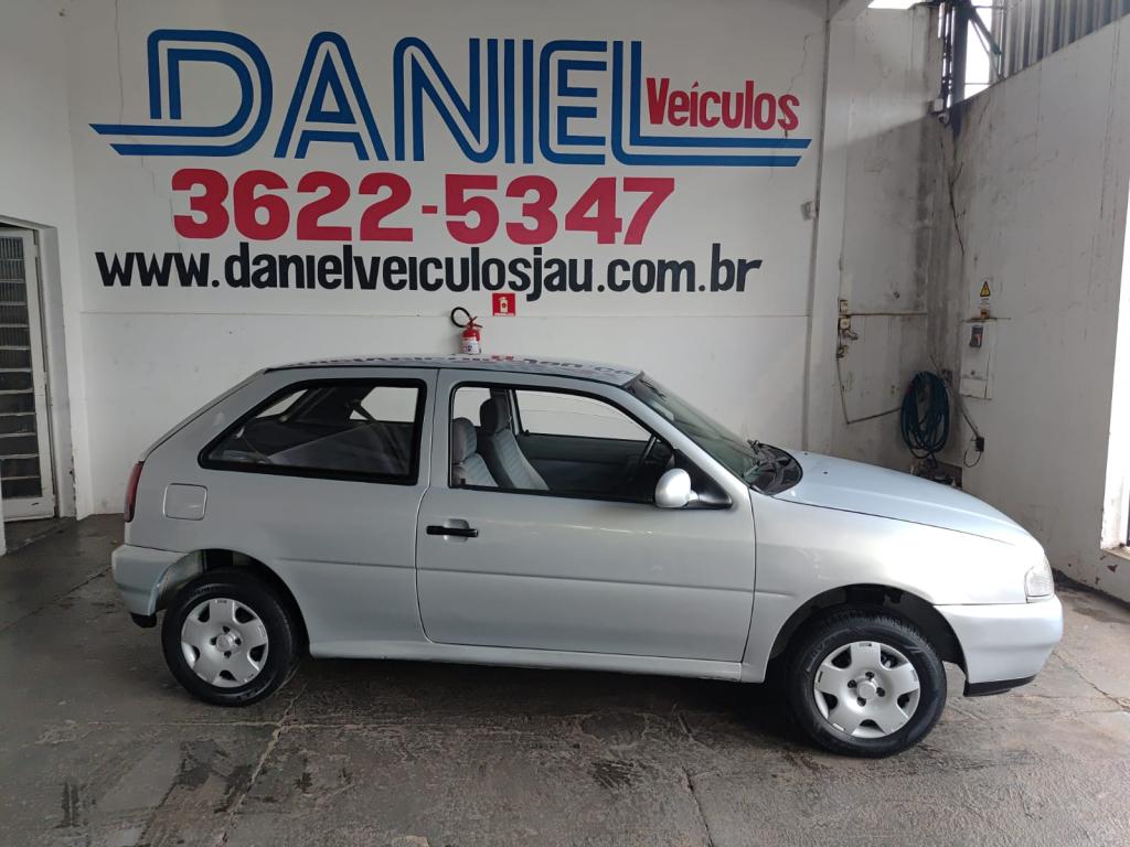 VOLKSWAGEN Gol