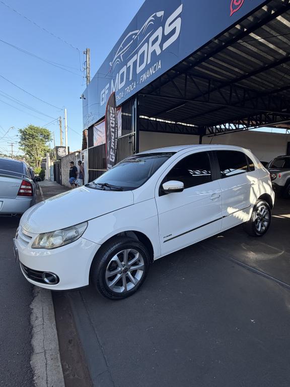 VOLKSWAGEN Gol - Foto