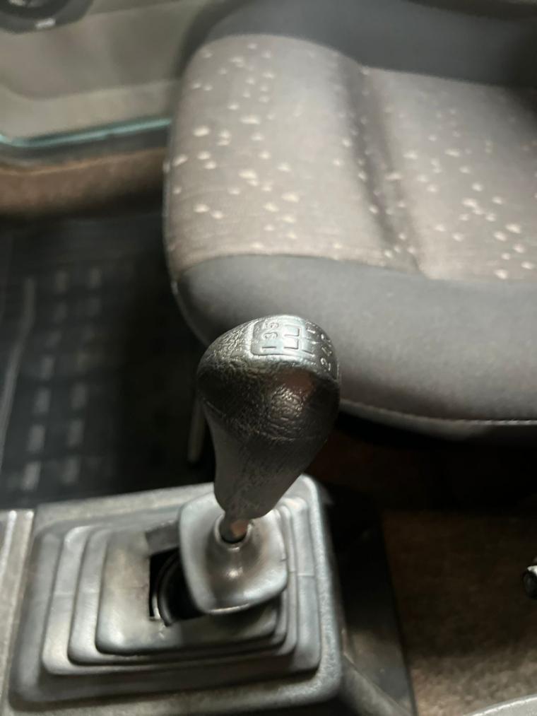 VOLKSWAGEN Gol - Foto