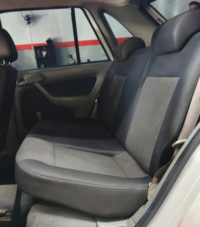 VOLKSWAGEN Gol - Foto