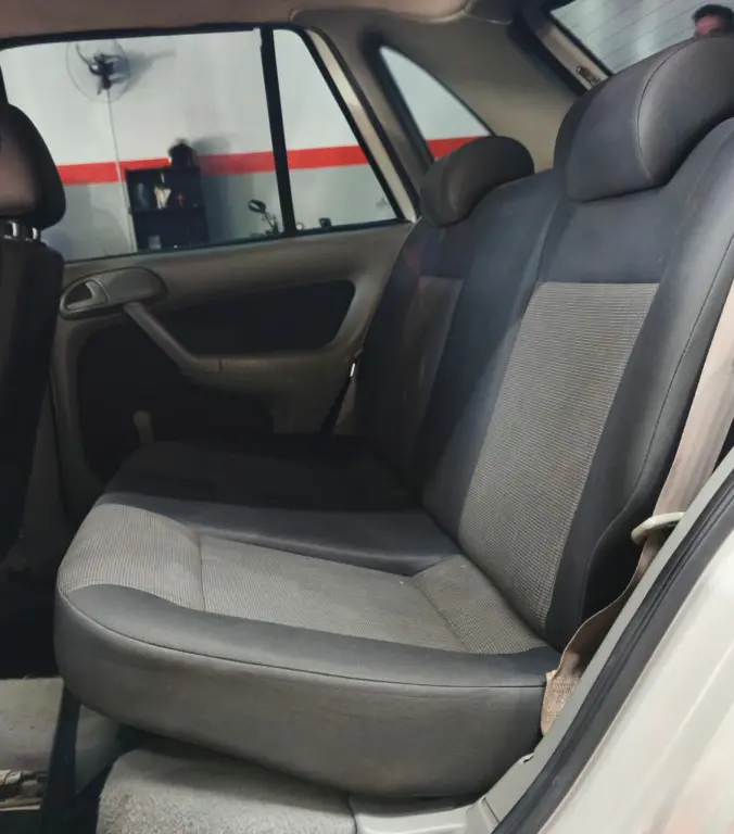 VOLKSWAGEN Gol - Foto