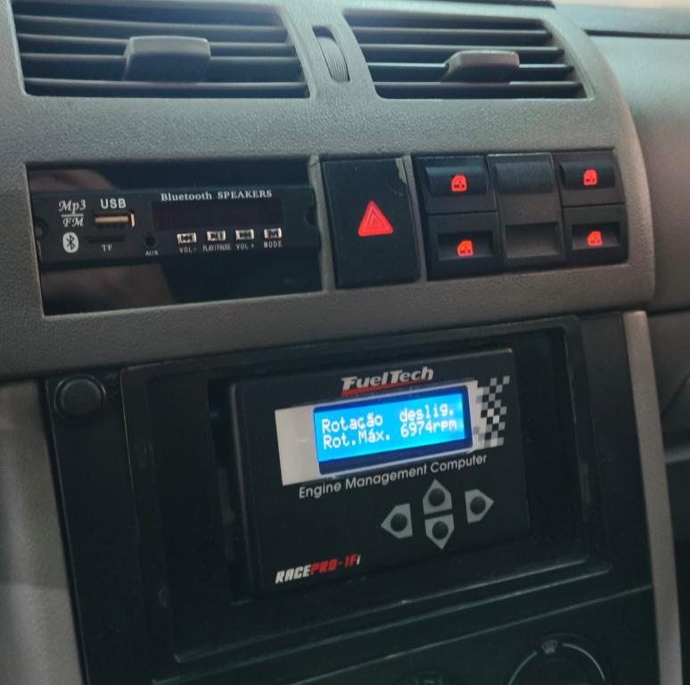 VOLKSWAGEN Gol - Foto