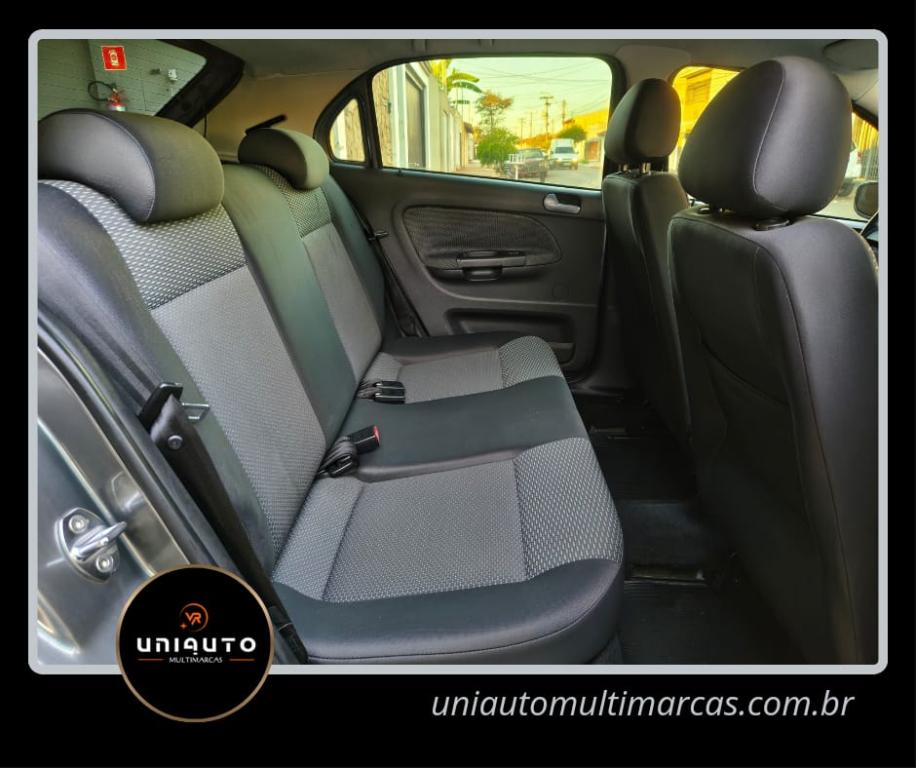 VOLKSWAGEN Gol - Foto