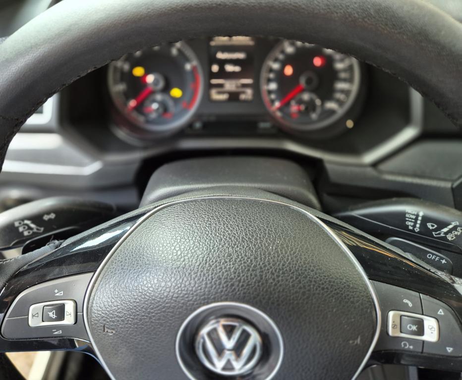 VOLKSWAGEN Gol - Foto