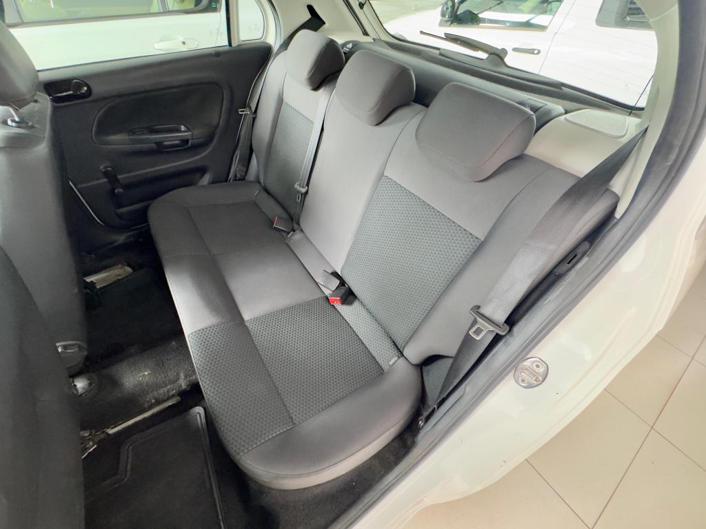 VOLKSWAGEN Gol - Foto