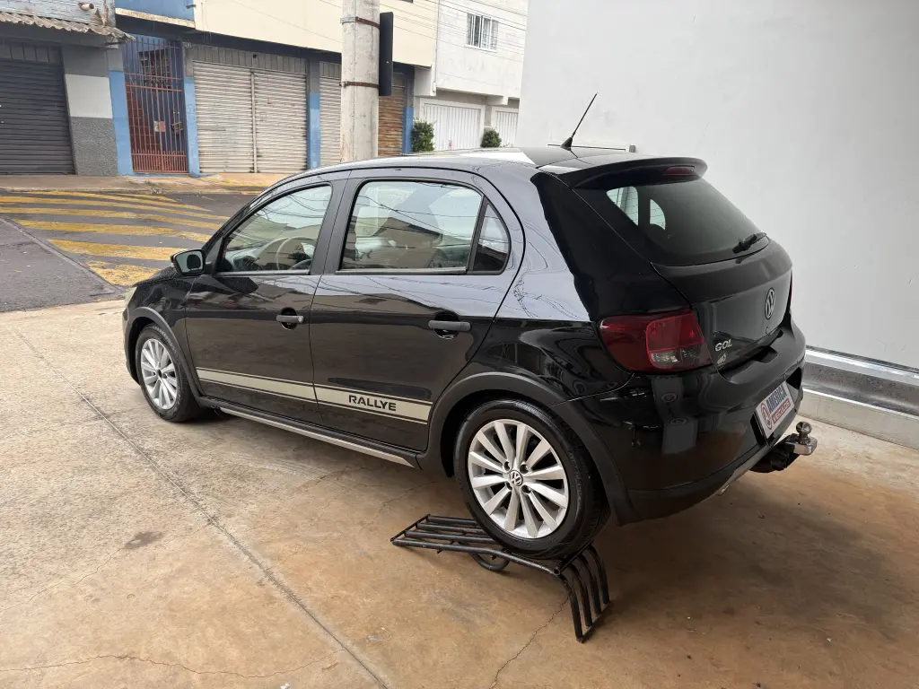 VOLKSWAGEN Gol - Foto