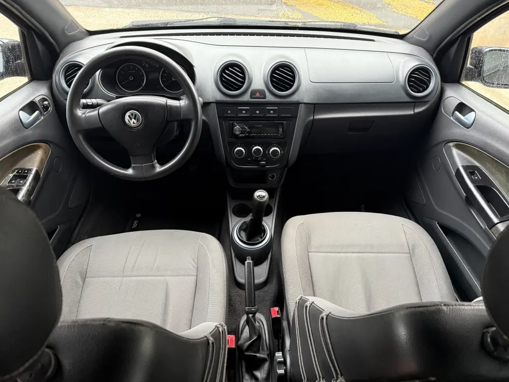 VOLKSWAGEN Gol - Foto