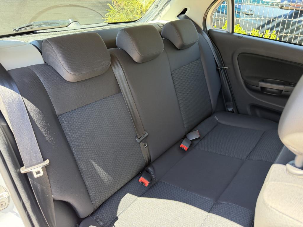VOLKSWAGEN Gol - Foto