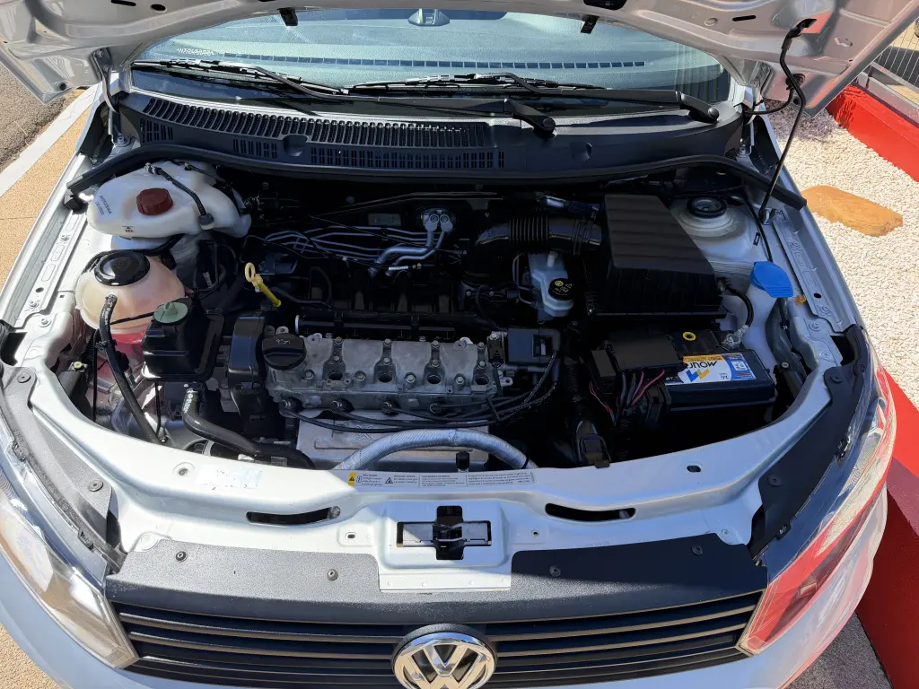 VOLKSWAGEN Gol - Foto