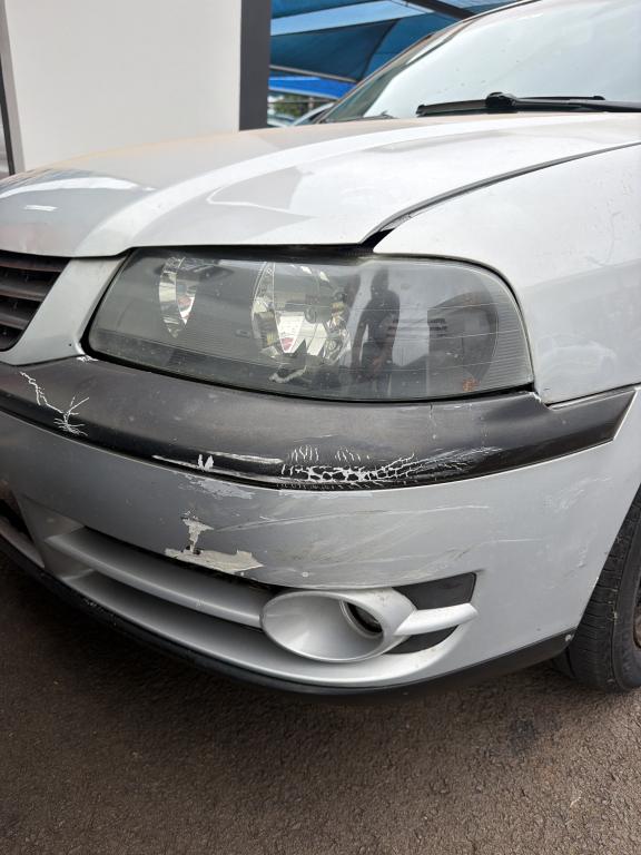 VOLKSWAGEN Gol - Foto