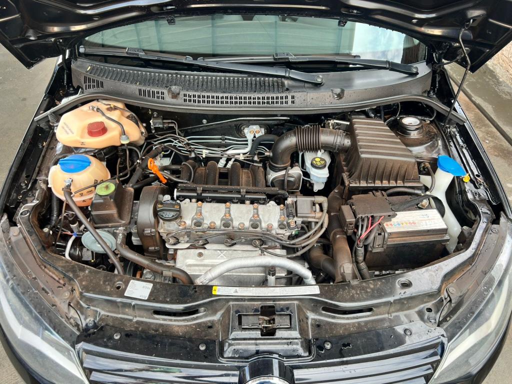 VOLKSWAGEN Gol - Foto