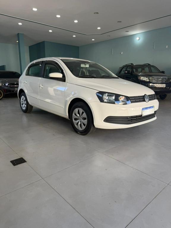VOLKSWAGEN Gol