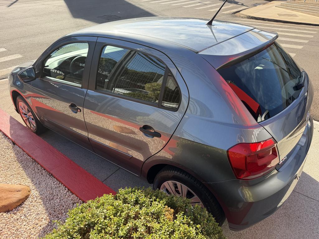 VOLKSWAGEN Gol - Foto