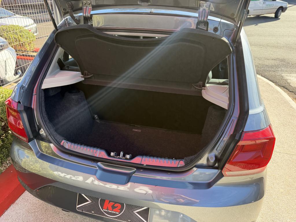 VOLKSWAGEN Gol - Foto