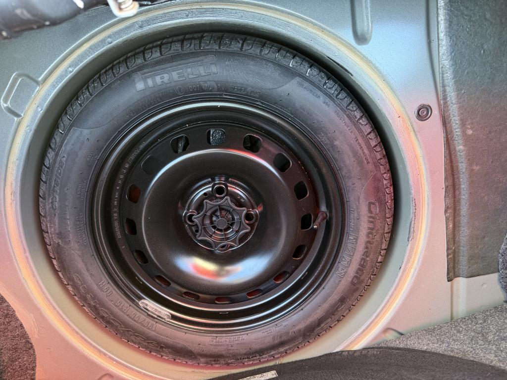 VOLKSWAGEN Gol - Foto