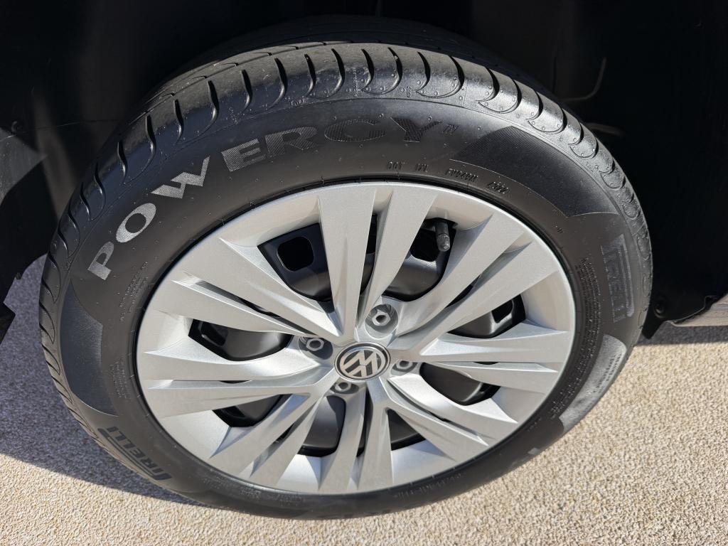 VOLKSWAGEN Gol - Foto