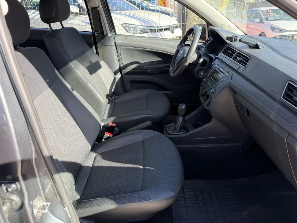 VOLKSWAGEN Gol - Foto