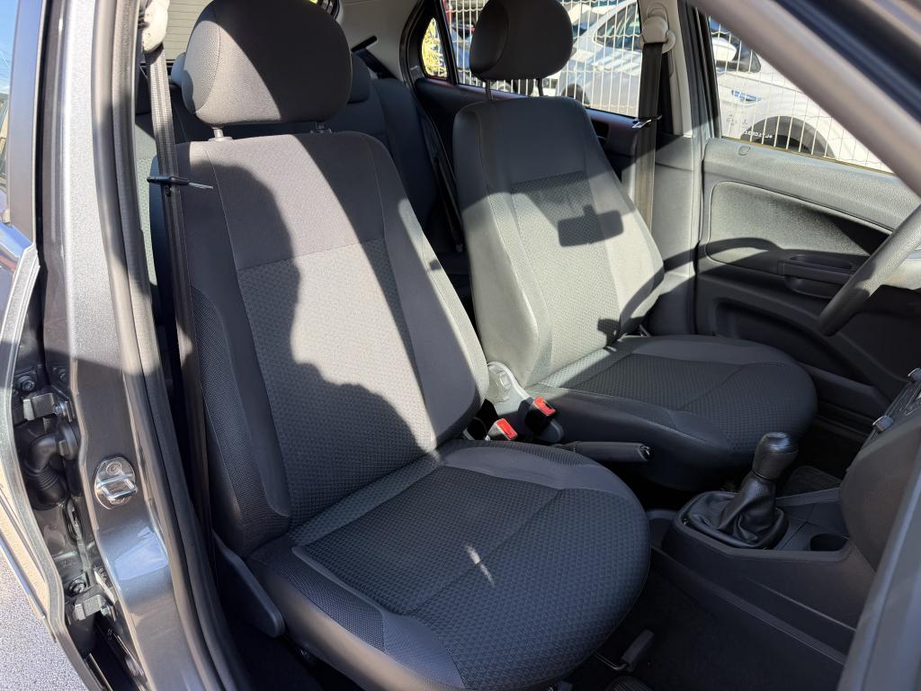 VOLKSWAGEN Gol - Foto