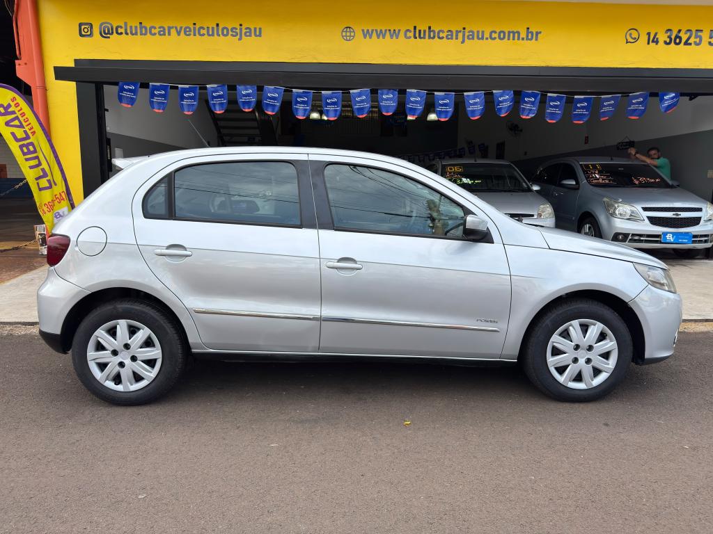VOLKSWAGEN Gol
