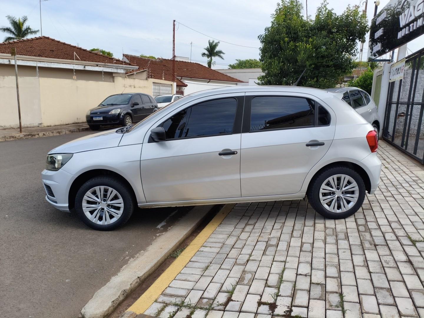 VOLKSWAGEN Gol - Foto