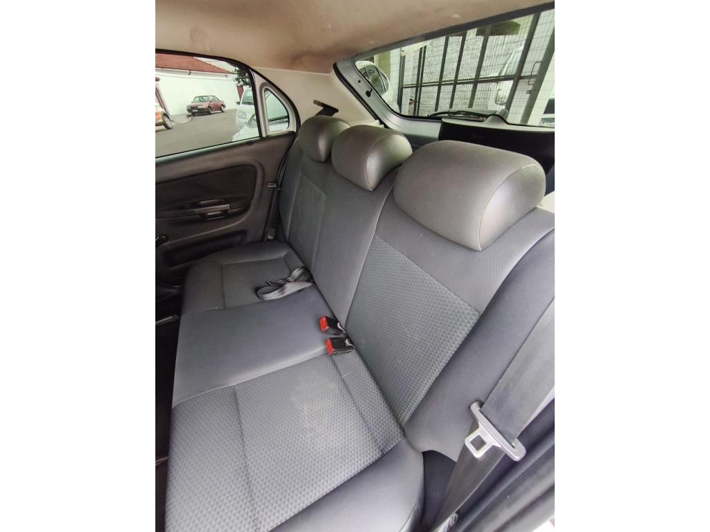 VOLKSWAGEN Gol - Foto