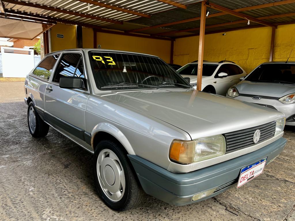VOLKSWAGEN Gol