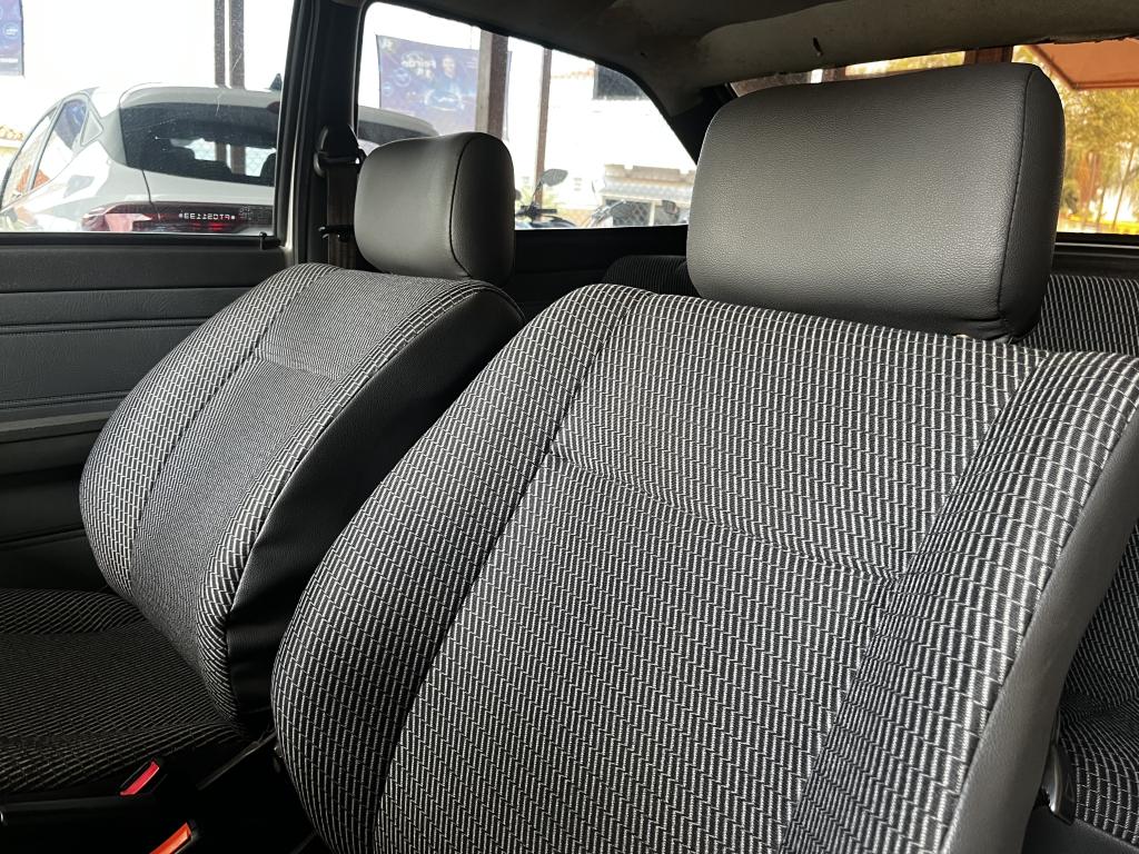 VOLKSWAGEN Gol - Foto