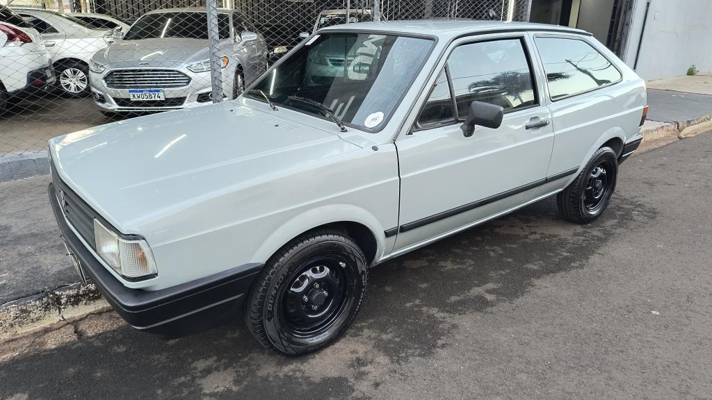VOLKSWAGEN Gol