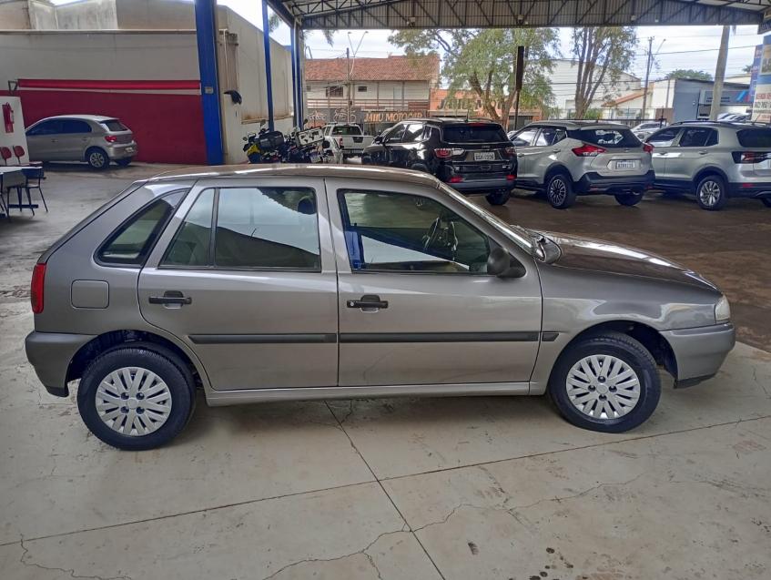 VOLKSWAGEN Gol - Foto