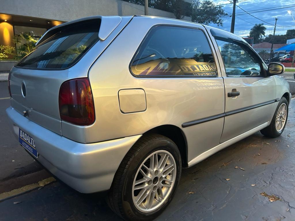 VOLKSWAGEN Gol - Foto