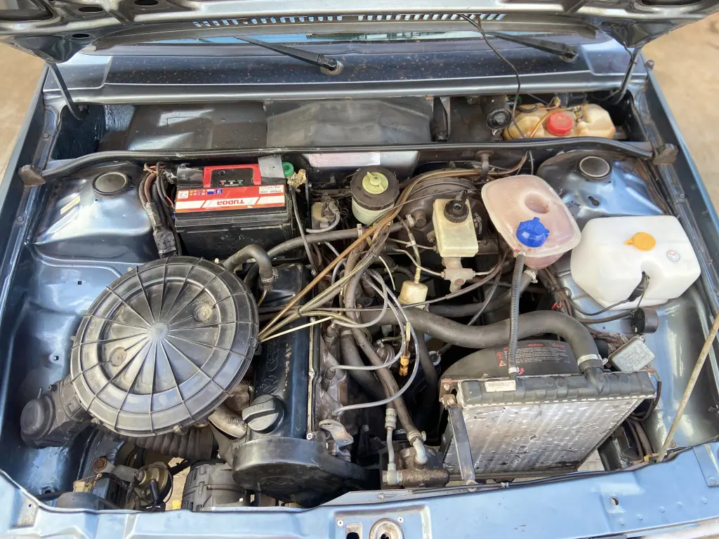 VOLKSWAGEN Gol - Foto