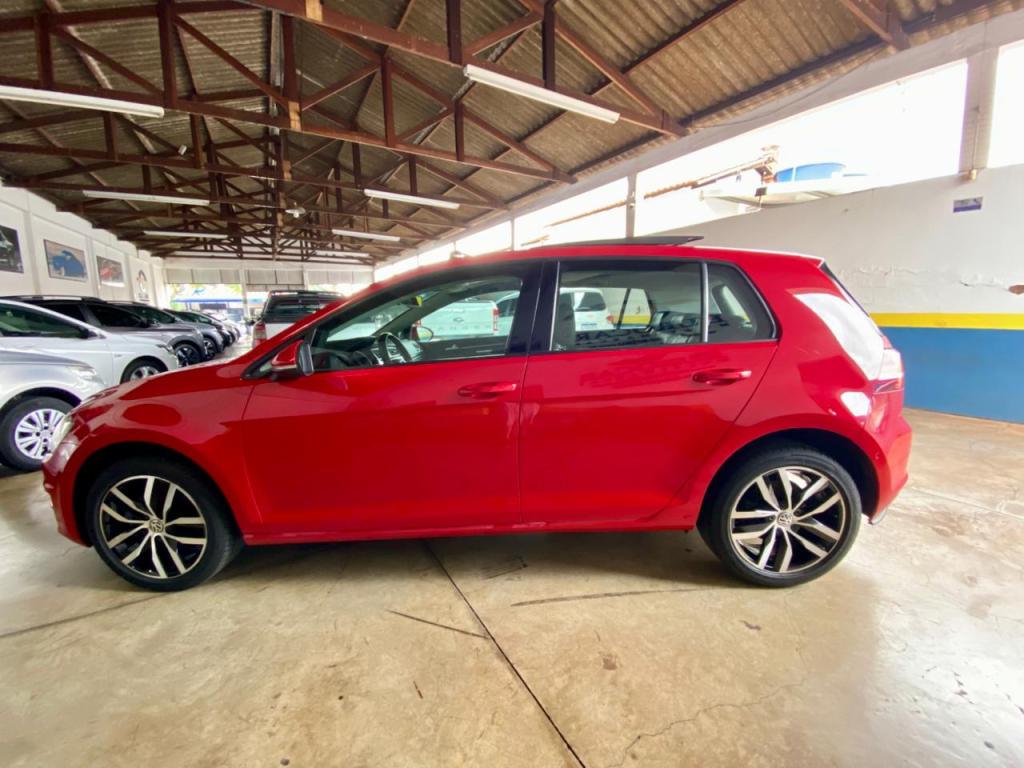 VOLKSWAGEN Golf - Foto