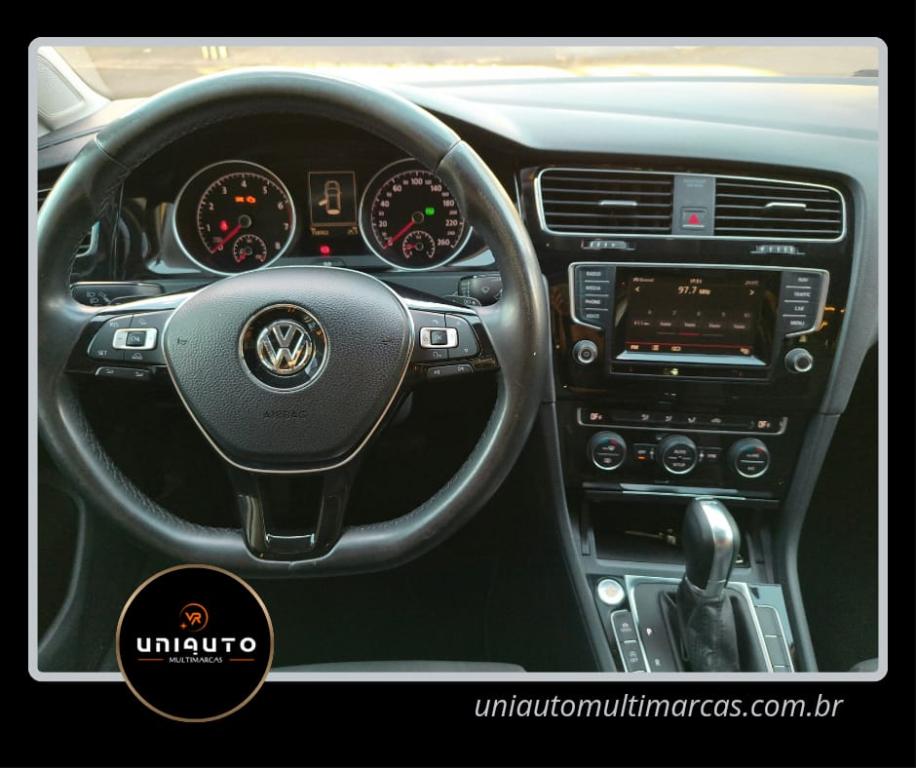 VOLKSWAGEN Golf - Foto