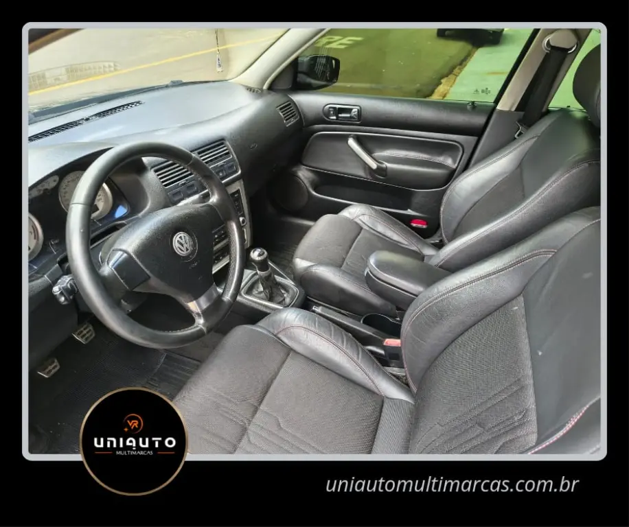 VOLKSWAGEN Golf - Foto