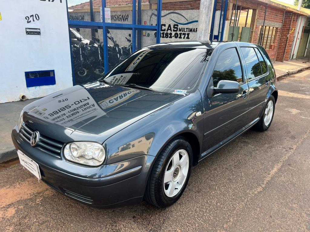 VOLKSWAGEN Golf - Foto