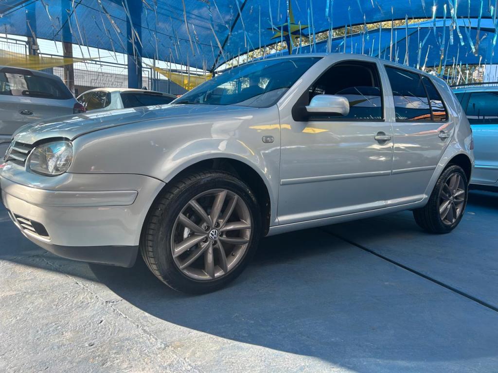 VOLKSWAGEN Golf - Foto