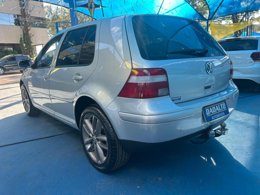 VOLKSWAGEN Golf - Foto