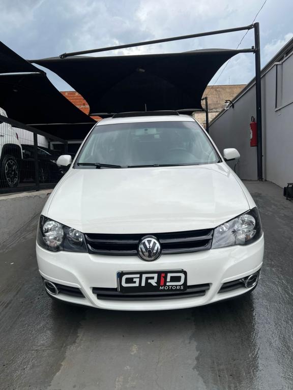VOLKSWAGEN Golf - Foto
