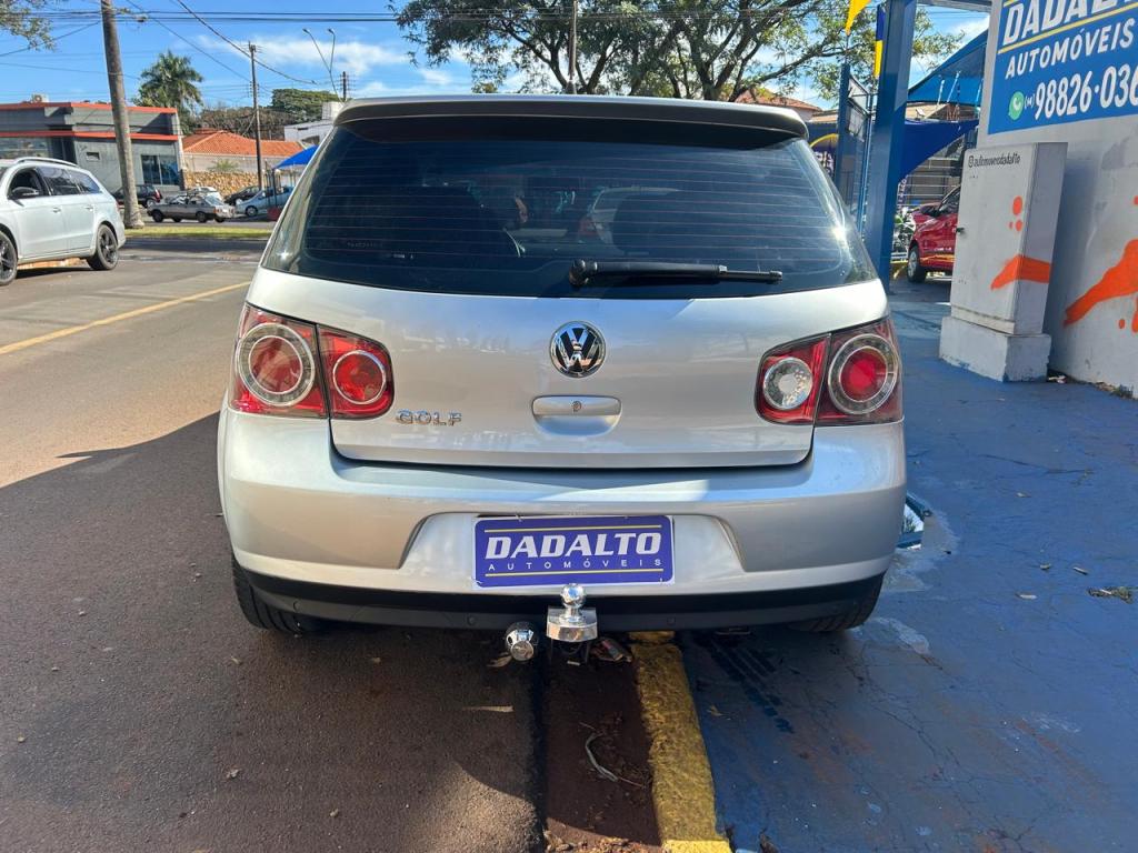 VOLKSWAGEN Golf - Foto