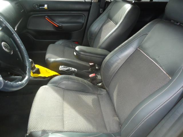 VOLKSWAGEN Golf - Foto