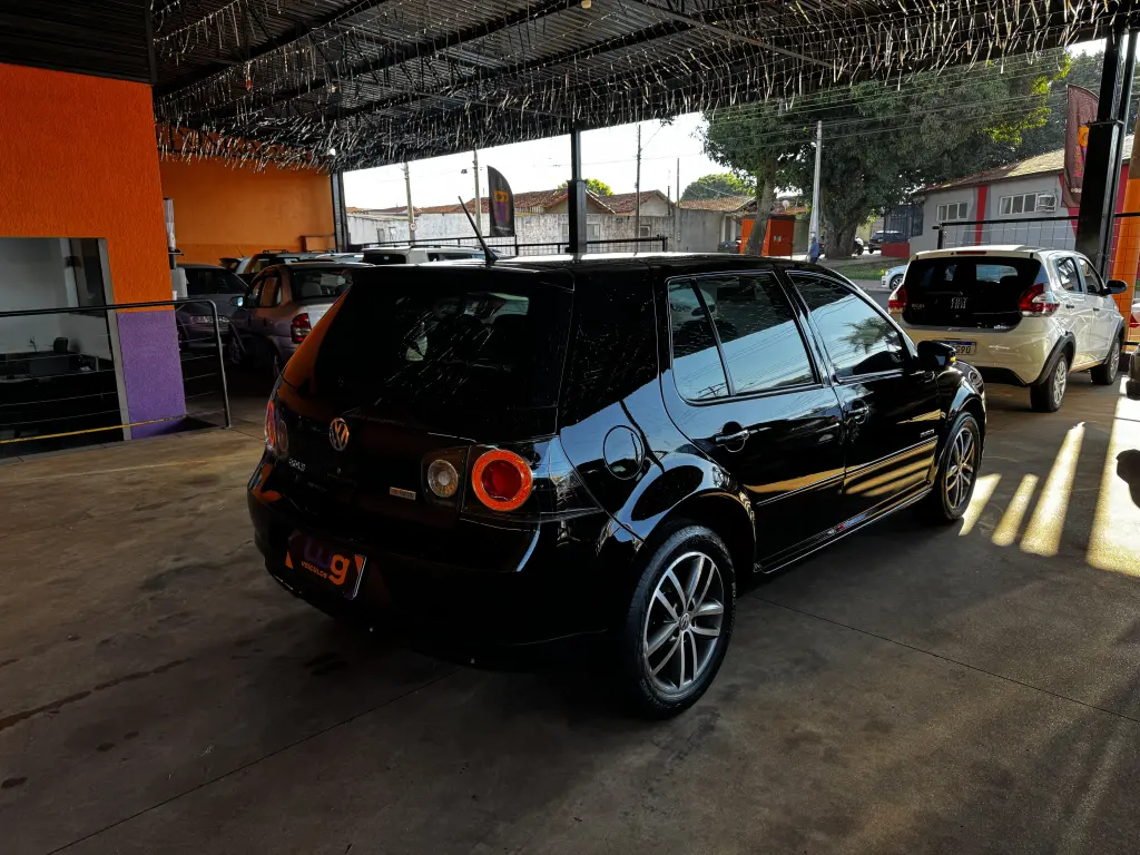 VOLKSWAGEN Golf - Foto
