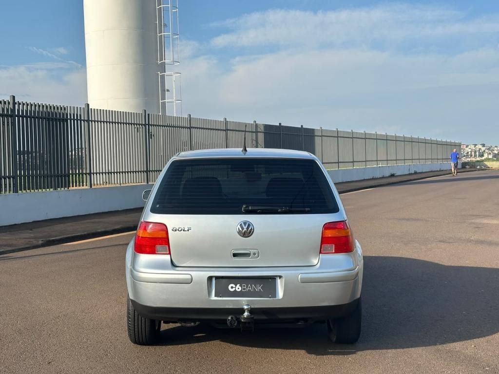 VOLKSWAGEN Golf - Foto