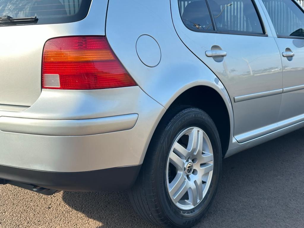 VOLKSWAGEN Golf - Foto
