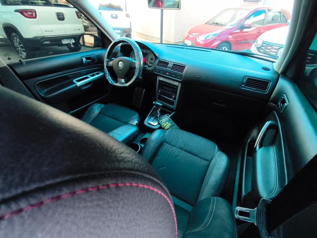 VOLKSWAGEN Golf - Foto