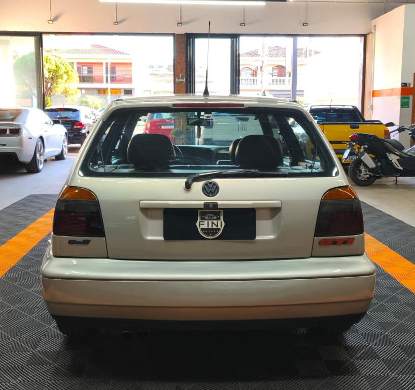VOLKSWAGEN Golf - Foto