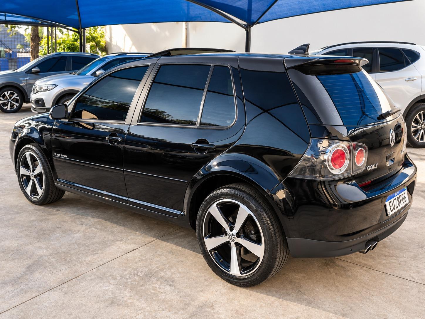 VOLKSWAGEN Golf - Foto