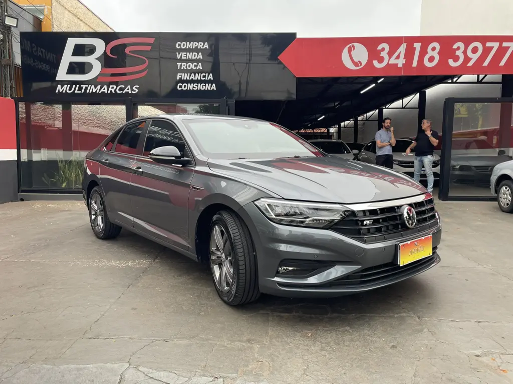 VOLKSWAGEN Jetta - Foto