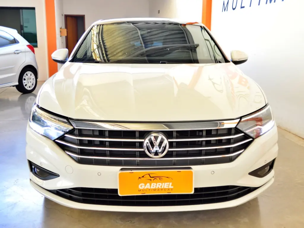 VOLKSWAGEN Jetta - Foto